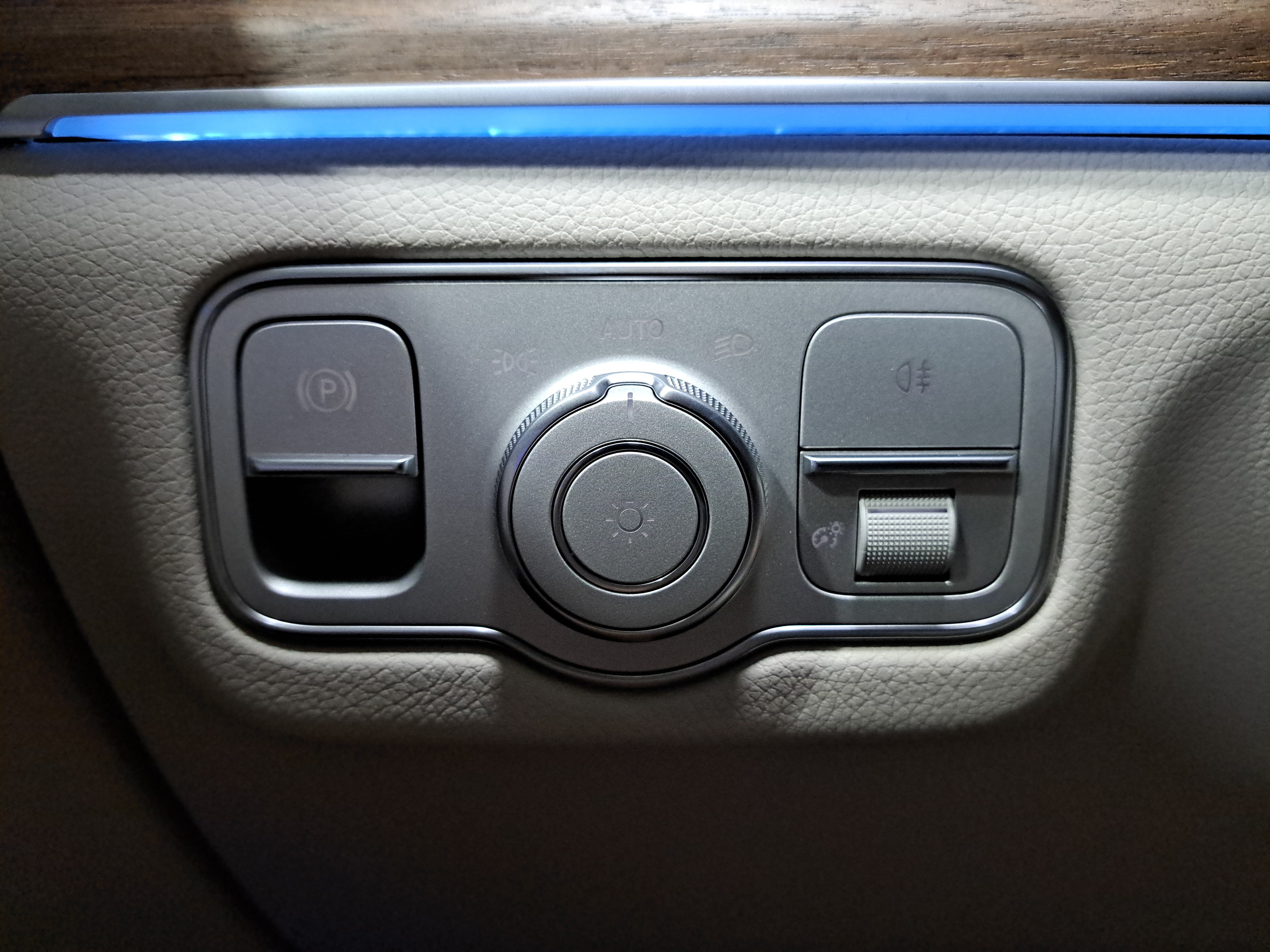 New 2026 Mercedes-Benz GLS 450 4MATIC image 28
