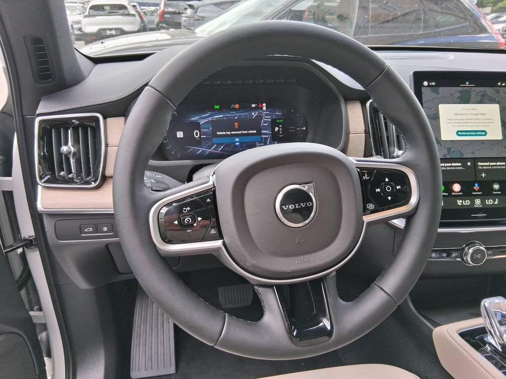 New 2026 Volvo XC90 T8 Plus w/ Protection Package Premier AWD/4WD image 11