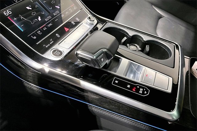 Used 2022 Audi Q7 3.0T Prestige image 13