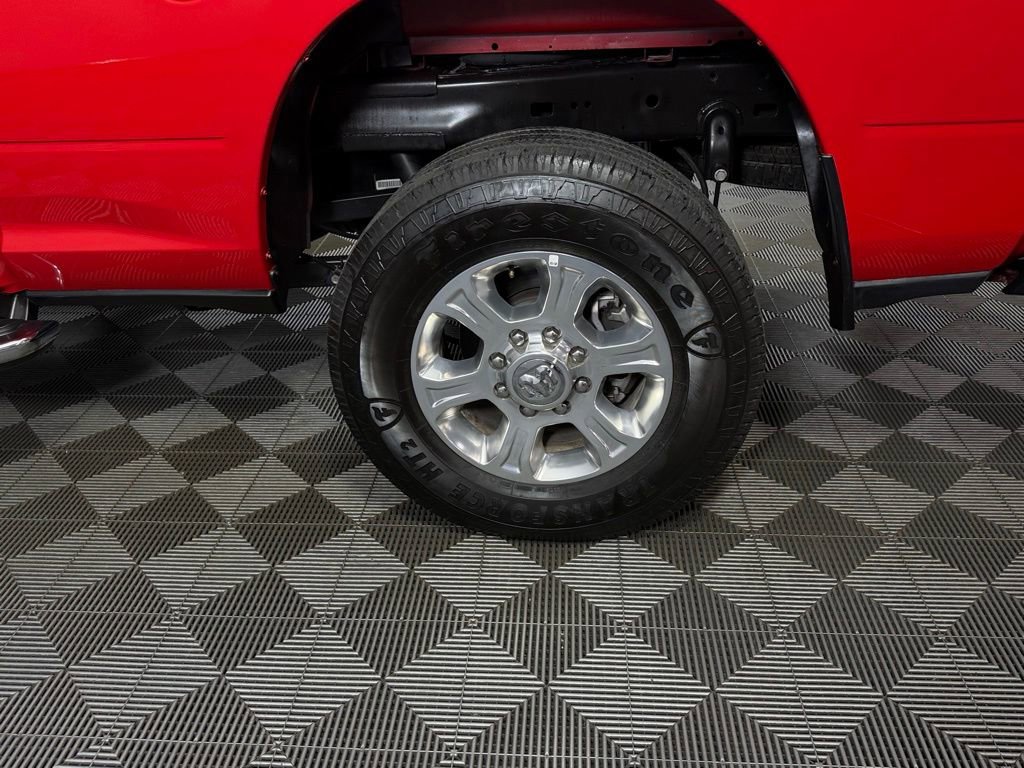 Used 2024 RAM 2500 Big Horn w/ Bed Utility Group image 12