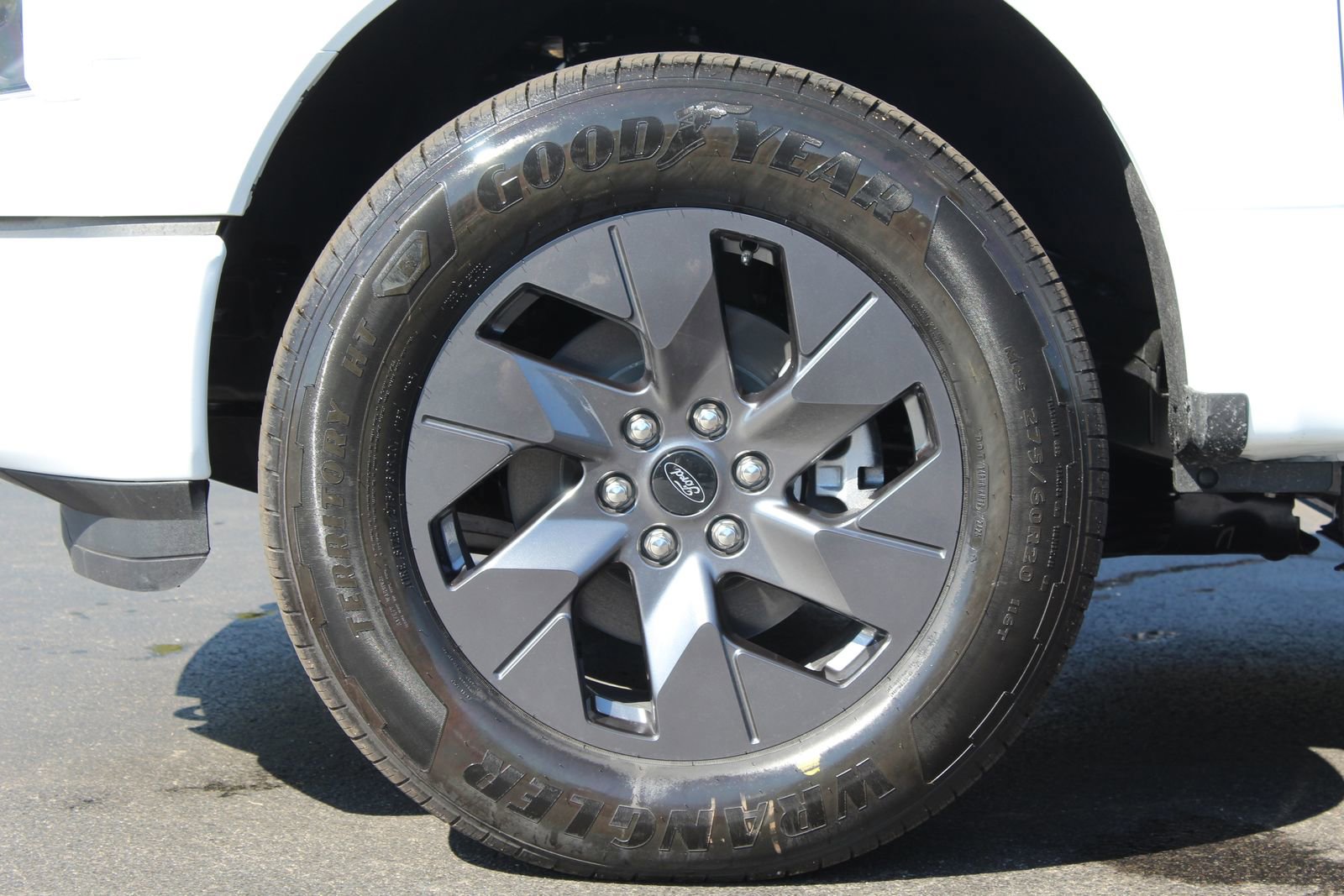 New 2025 Ford F150 Lightning Flash image 23