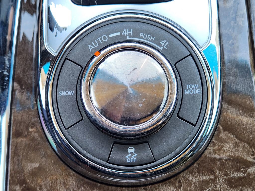 Used 2016 INFINITI QX80 4WD w/ Driver's Assistance Package image 23