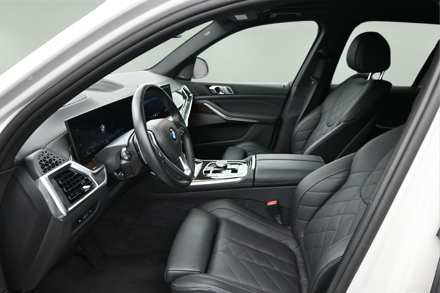 Used 2026 BMW X5 xDrive40i AWD/4WD image 24