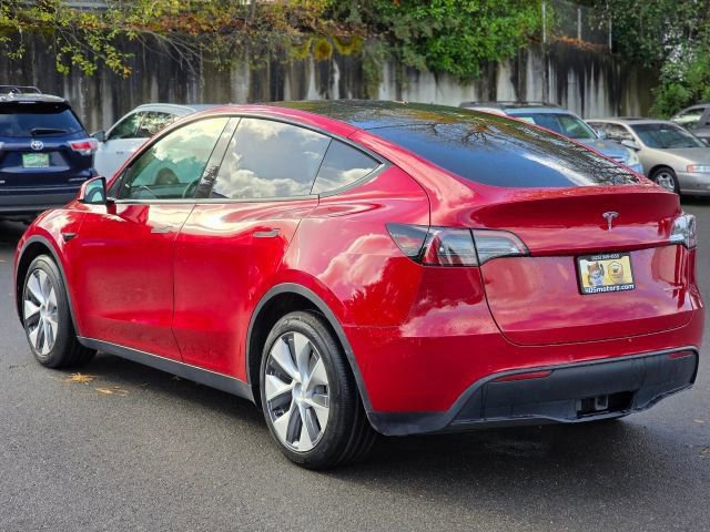 Used 2021 Tesla Model Y Long Range image 6