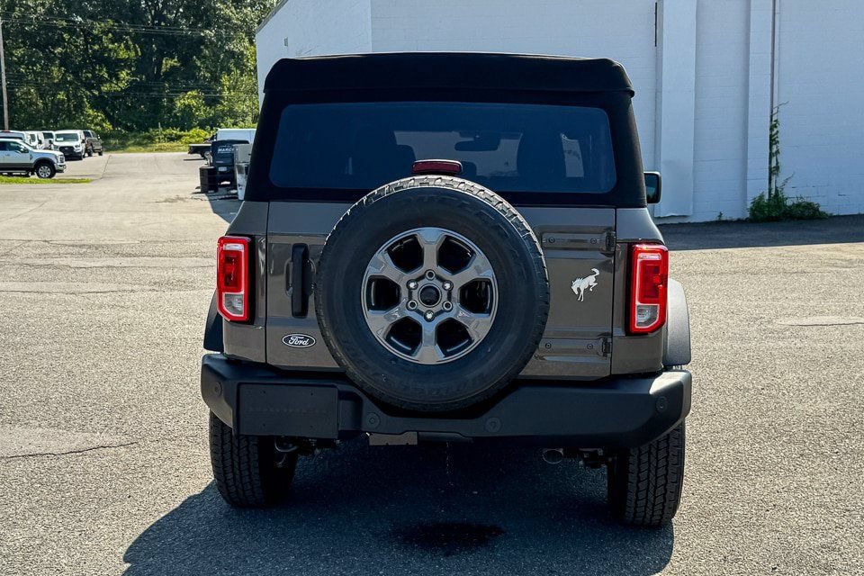 New 2026 Ford Bronco Big Bend AWD/4WD image 4