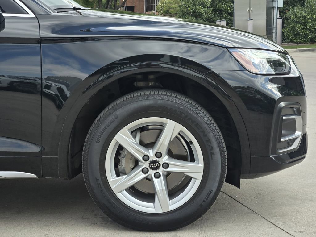 Certified 2023 Audi Q5 2.0T Premium w/ Convenience Package image 5