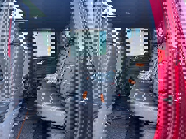 New 2026 GMC Sierra 2500 AT4 w/ AT4 Premium Plus Package image 31