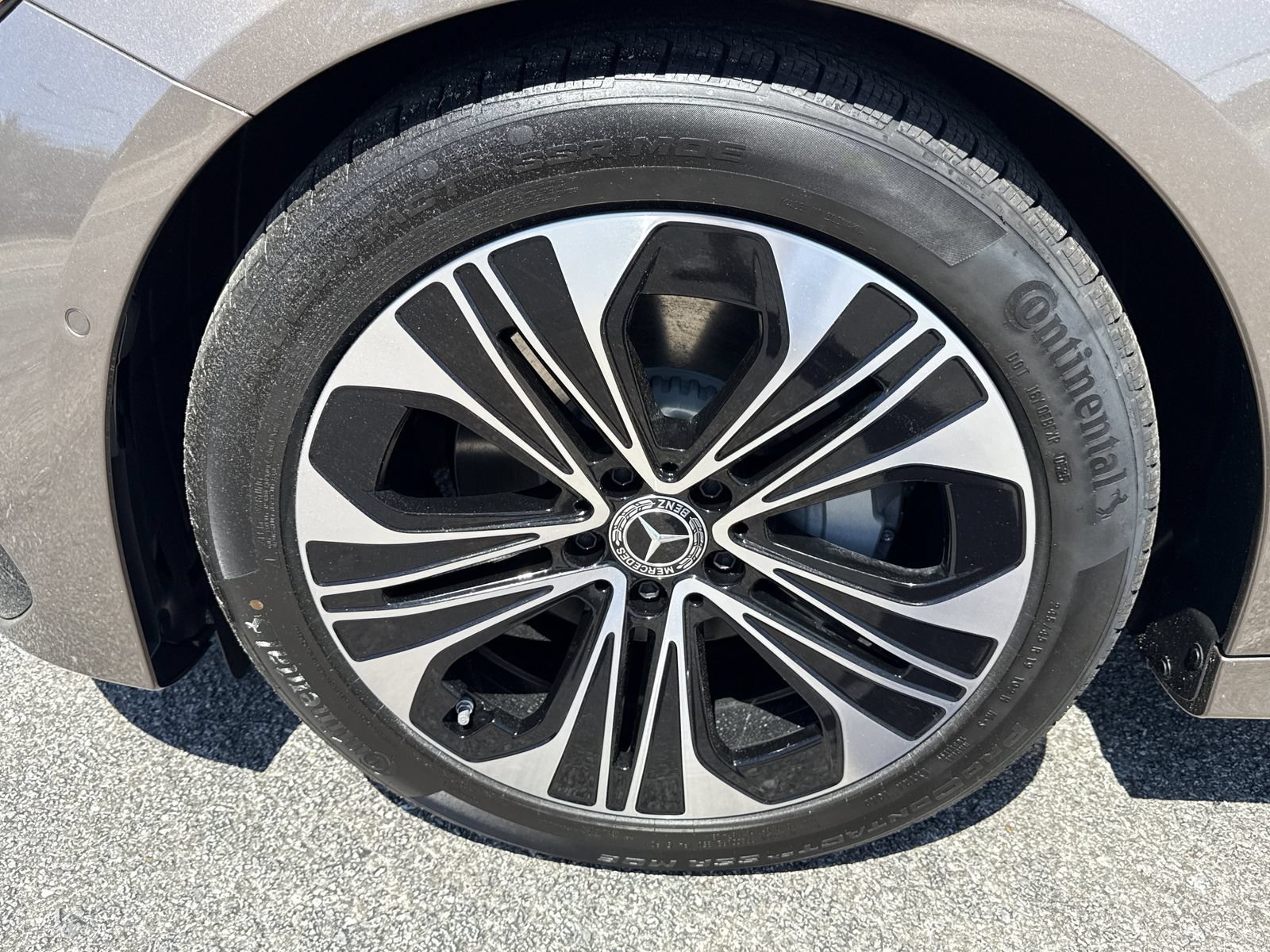 Used 2026 Mercedes-Benz E 350 Sedan image 9