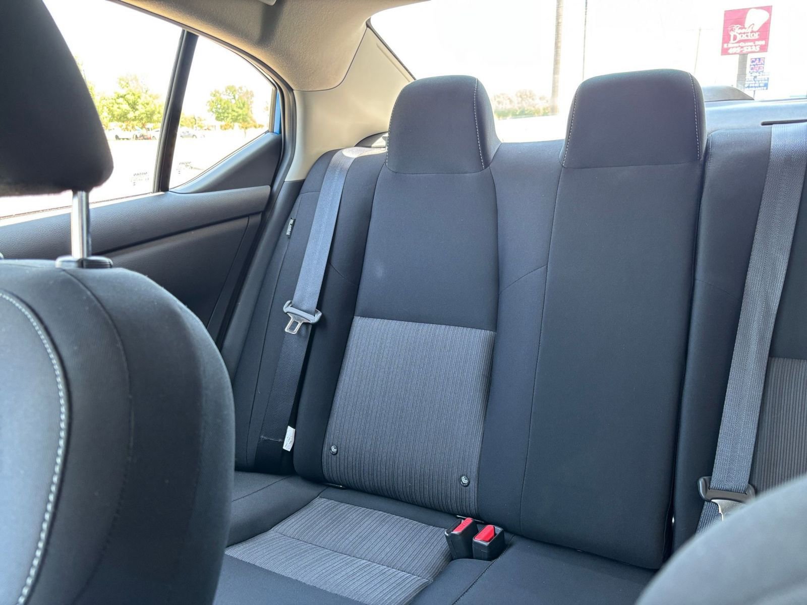 Used 2025 Nissan Sentra SV FWD image 37