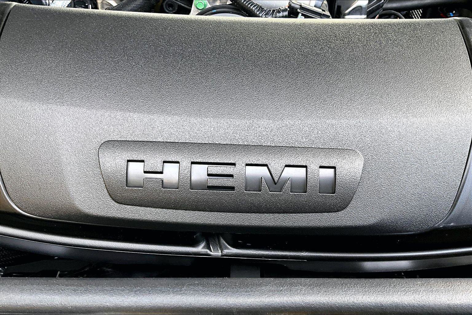 Certified 2025 Dodge Durango R/T image 36