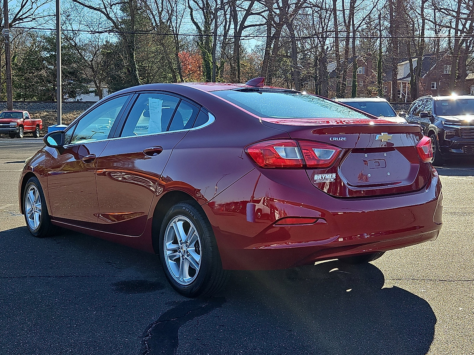 Used 2018 Chevrolet Cruze LT w/ Convenience Package image 4