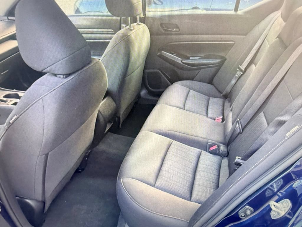 Used 2023 Nissan Altima 2.5 S FWD image 10