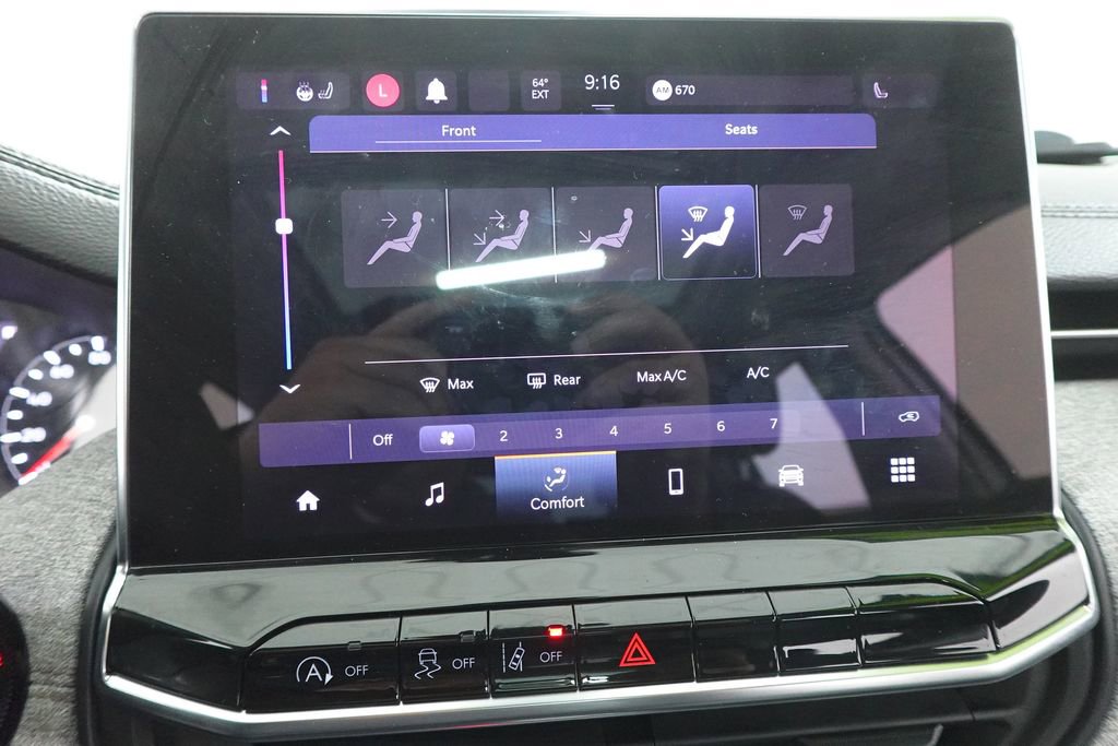 Used 2022 Jeep Compass Latitude w/ Sun and Sound Group image 20