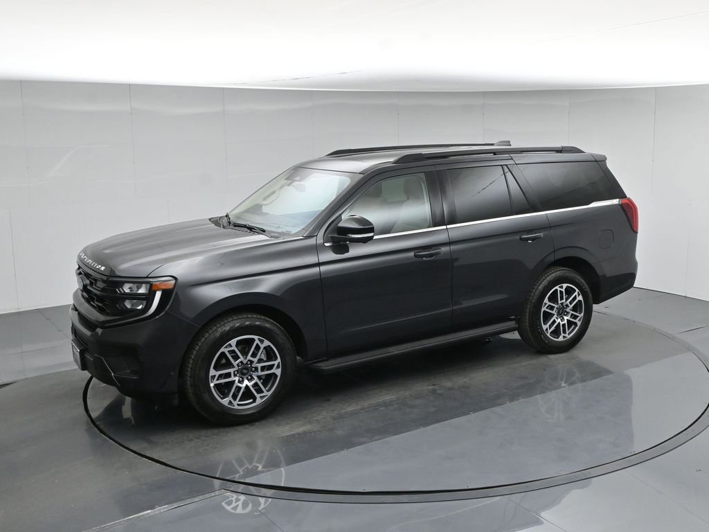 Certified 2025 Ford Expedition Active image 47