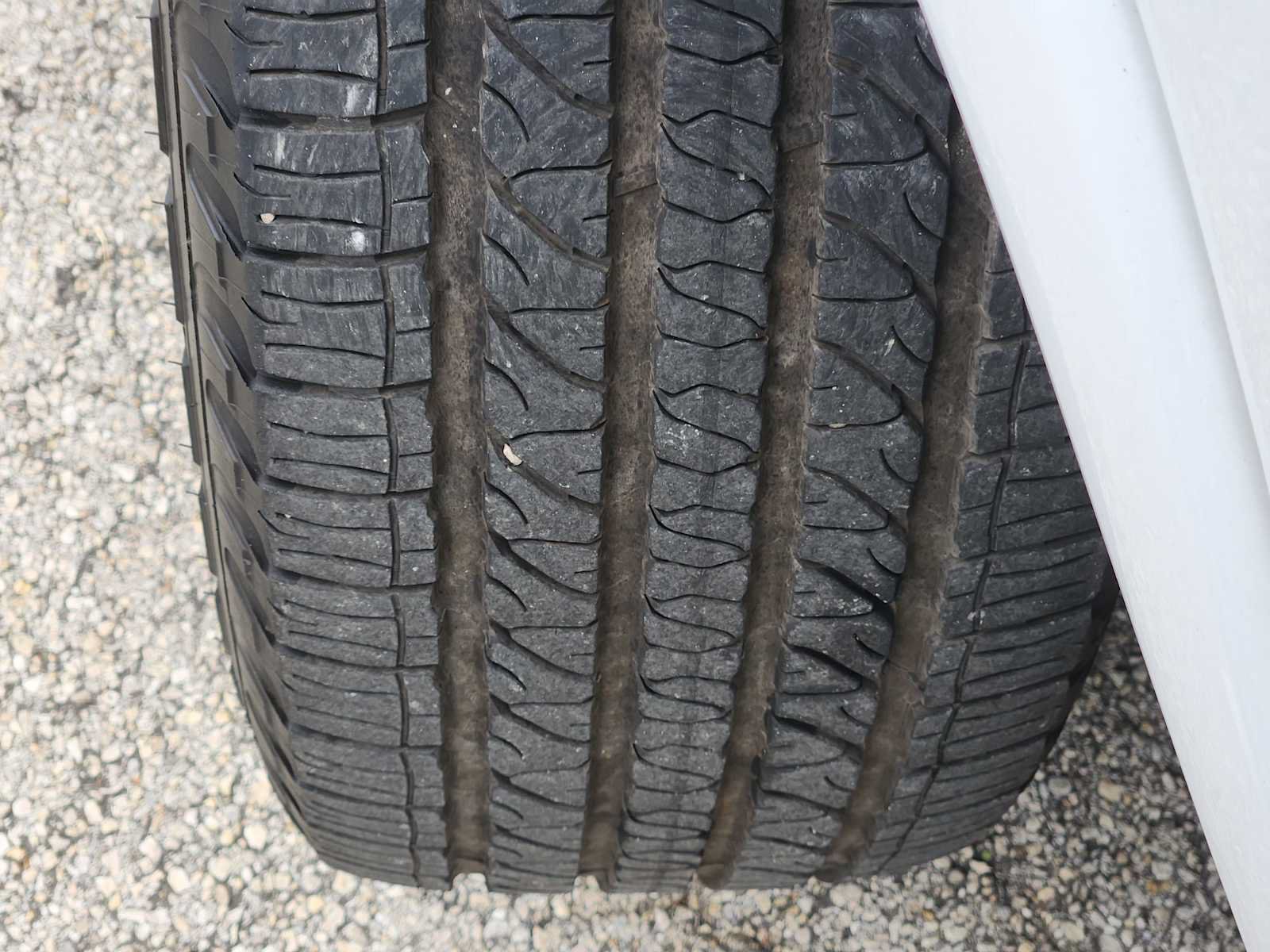 Used 2018 Jeep Grand Cherokee Altitude RWD image 10