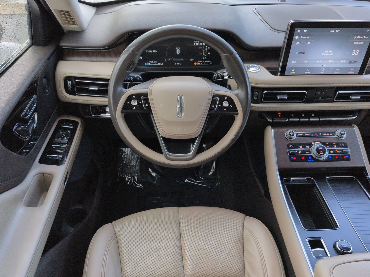 Certified 2020 Lincoln Aviator Reserve w/ Elements Package Plus AWD/4WD image 12