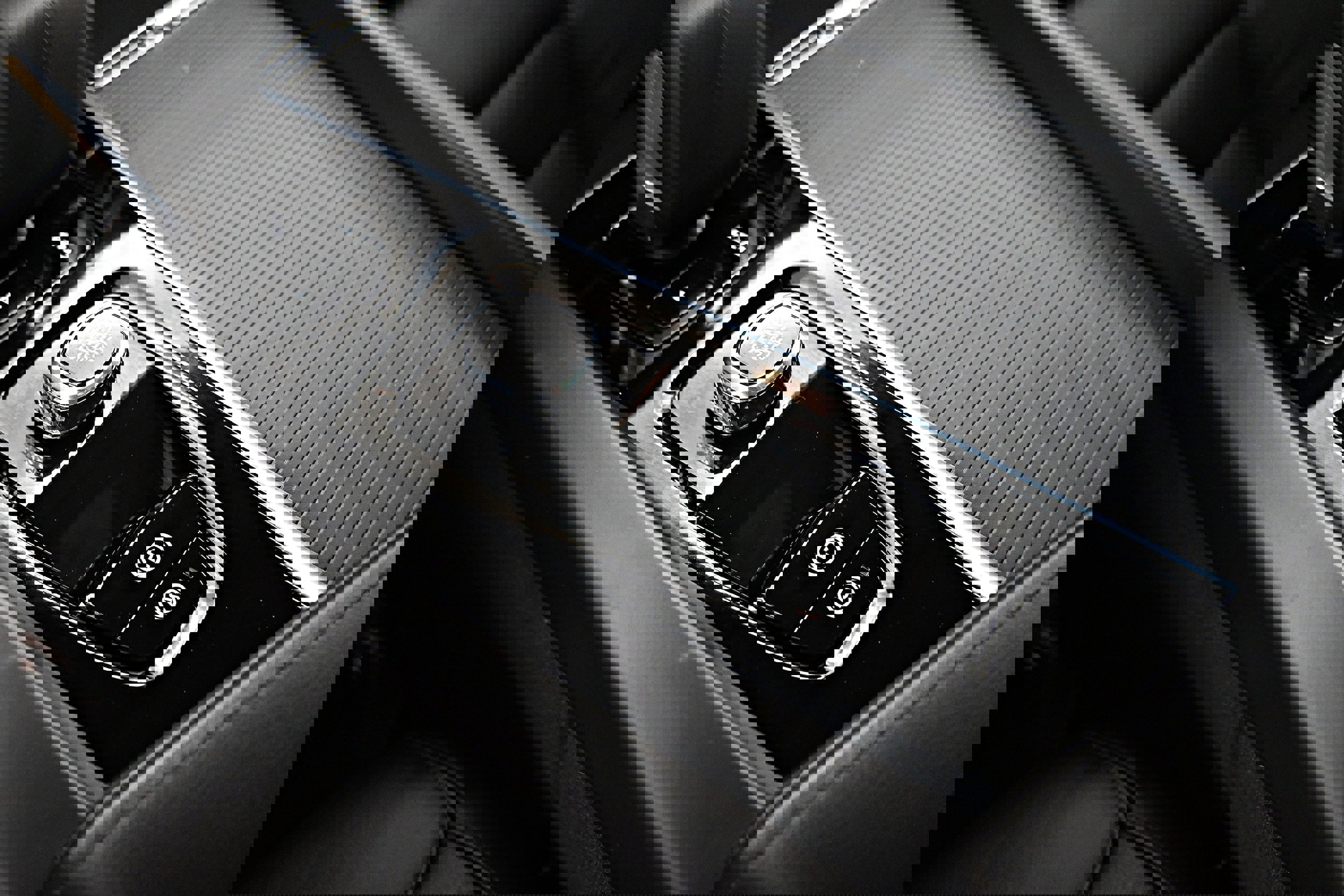 Used 2023 Volvo XC60 B5 Core w/ Climate Package image 16