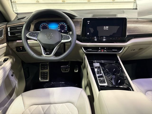 New 2026 Volkswagen Atlas SEL Premium R-Line image 15