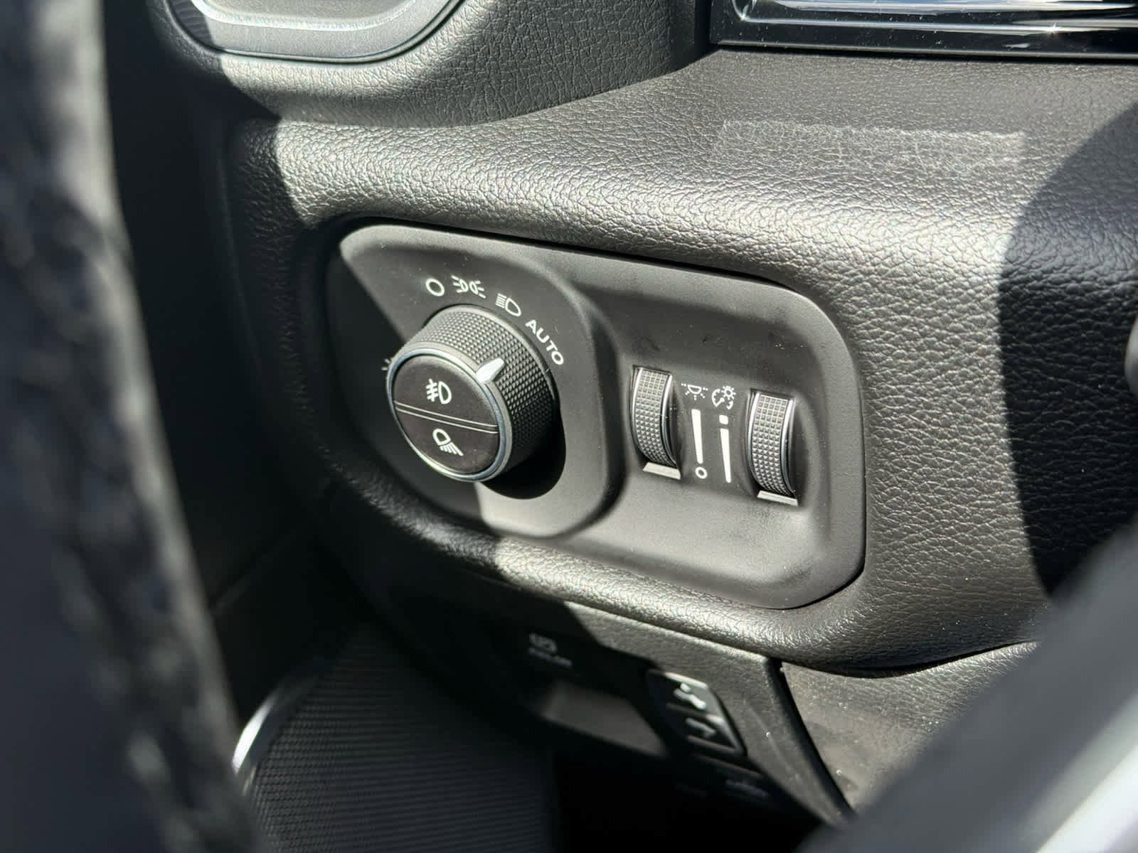 New 2026 RAM 1500 Laramie image 26
