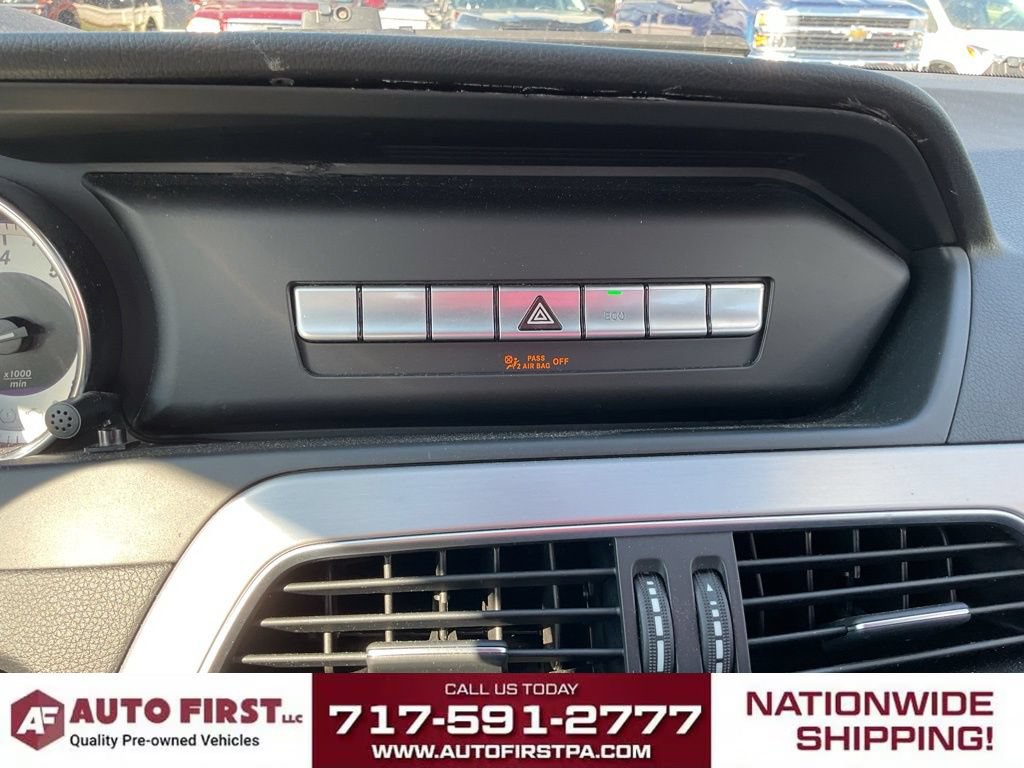 Used 2013 Mercedes-Benz C 300 4MATIC Sedan image 22