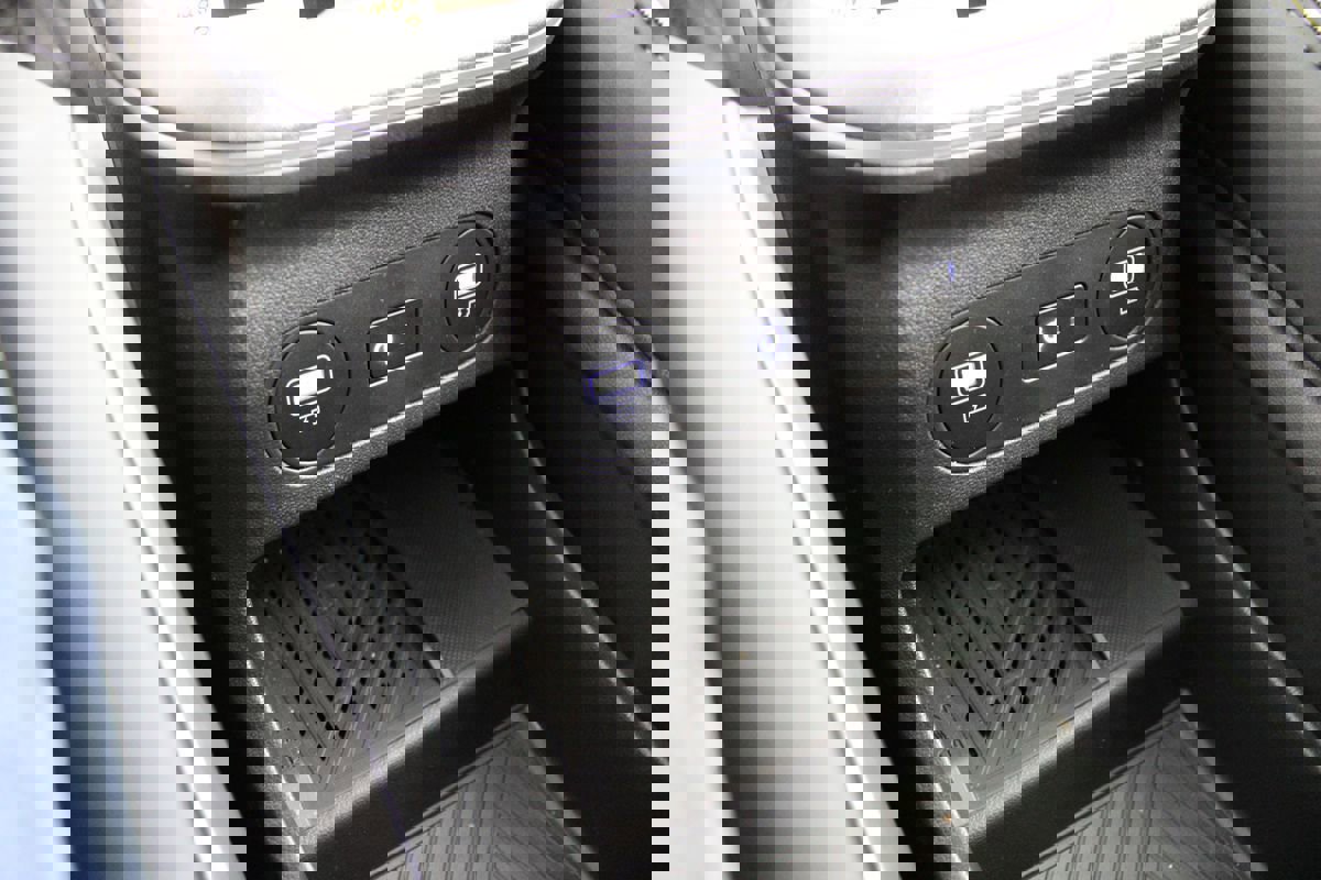 Used 2023 Hyundai Ioniq 5 Limited image 19