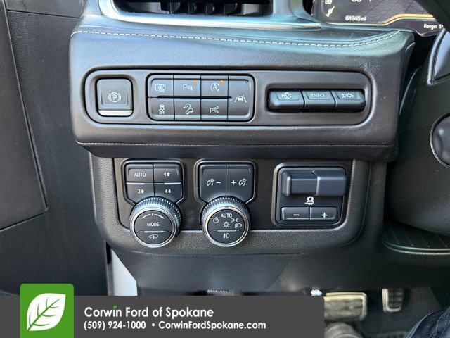 Used 2024 GMC Yukon Denali Ultimate image 32