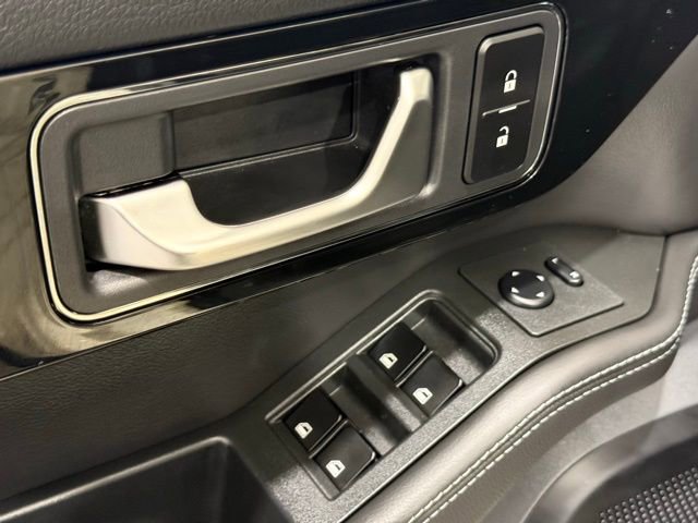 Used 2024 INEOS Grenadier image 17