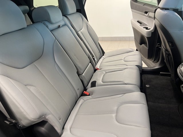 Used 2022 Hyundai Palisade SEL w/ 8P Bench Seat Package image 24