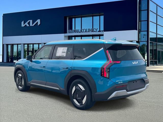 New 2026 Kia EV9 Wind AWD/4WD image 4