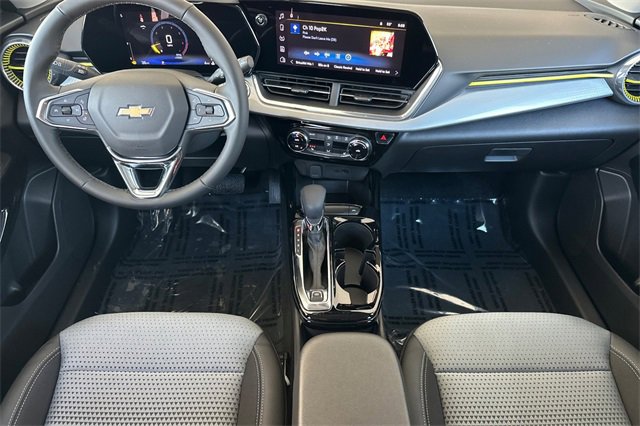 New 2026 Chevrolet Trax LT w/ Driver Confidence Package image 18