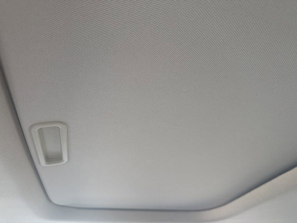 Used 2016 Ford Fusion SE w/ Equipment Group 202A AWD/4WD image 14