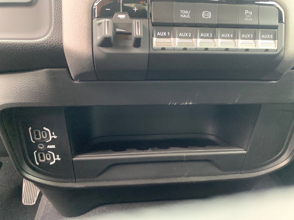 Used 2024 RAM 2500 Tradesman w/ Safety Group image 27