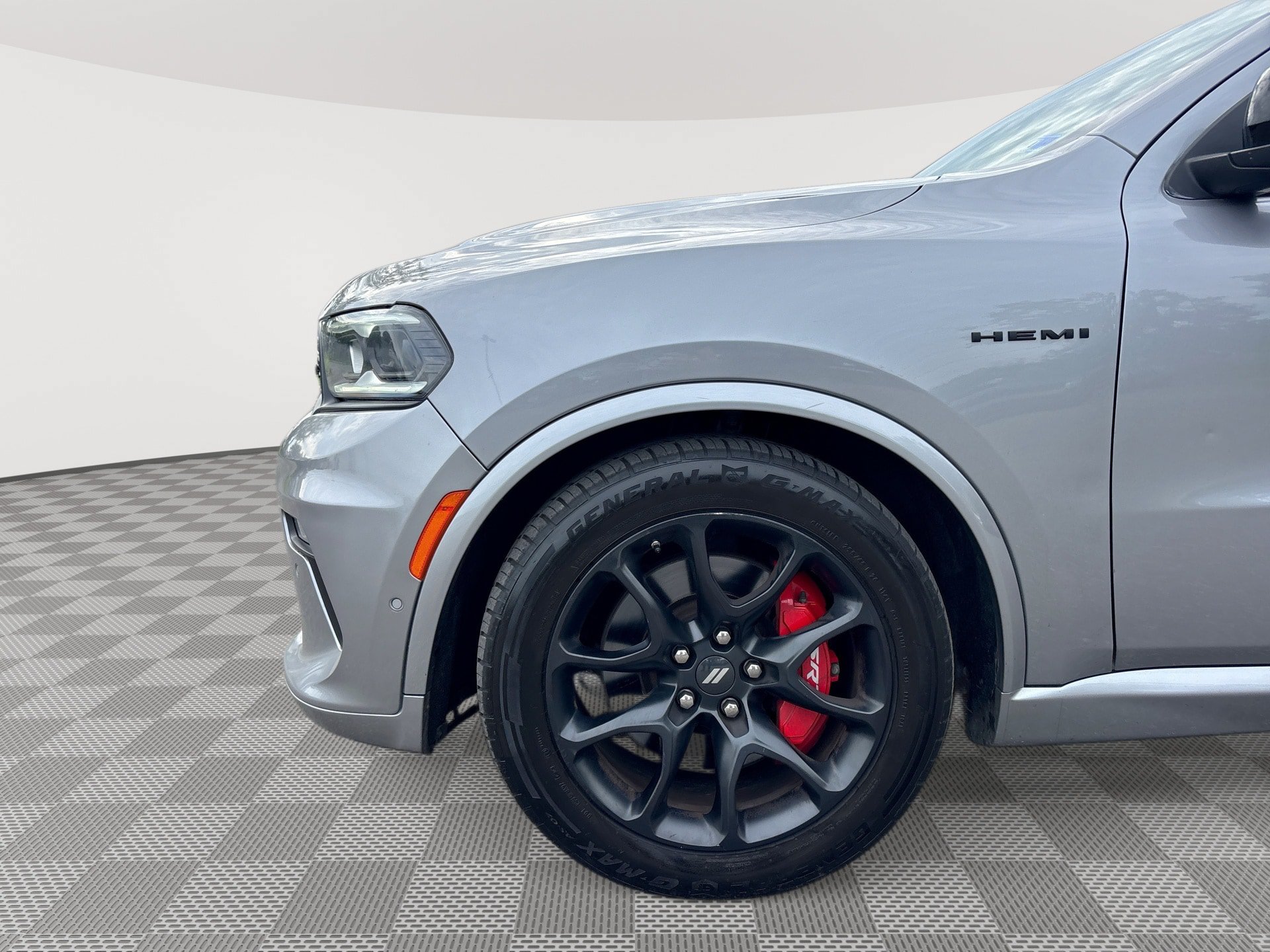 Used 2021 Dodge Durango R/T w/ Tow 'N Go Package AWD/4WD image 19