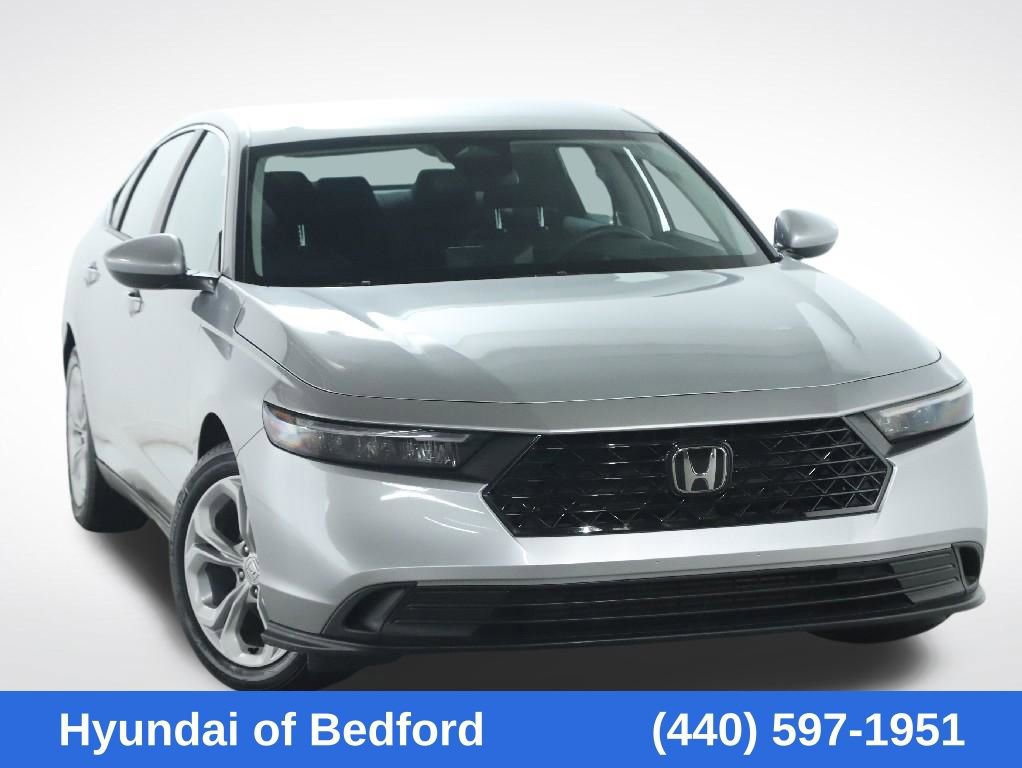 Used 2025 Honda Accord LX image 1