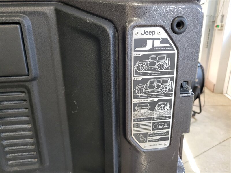 Used 2021 Jeep Wrangler Unlimited Sport AWD/4WD image 72