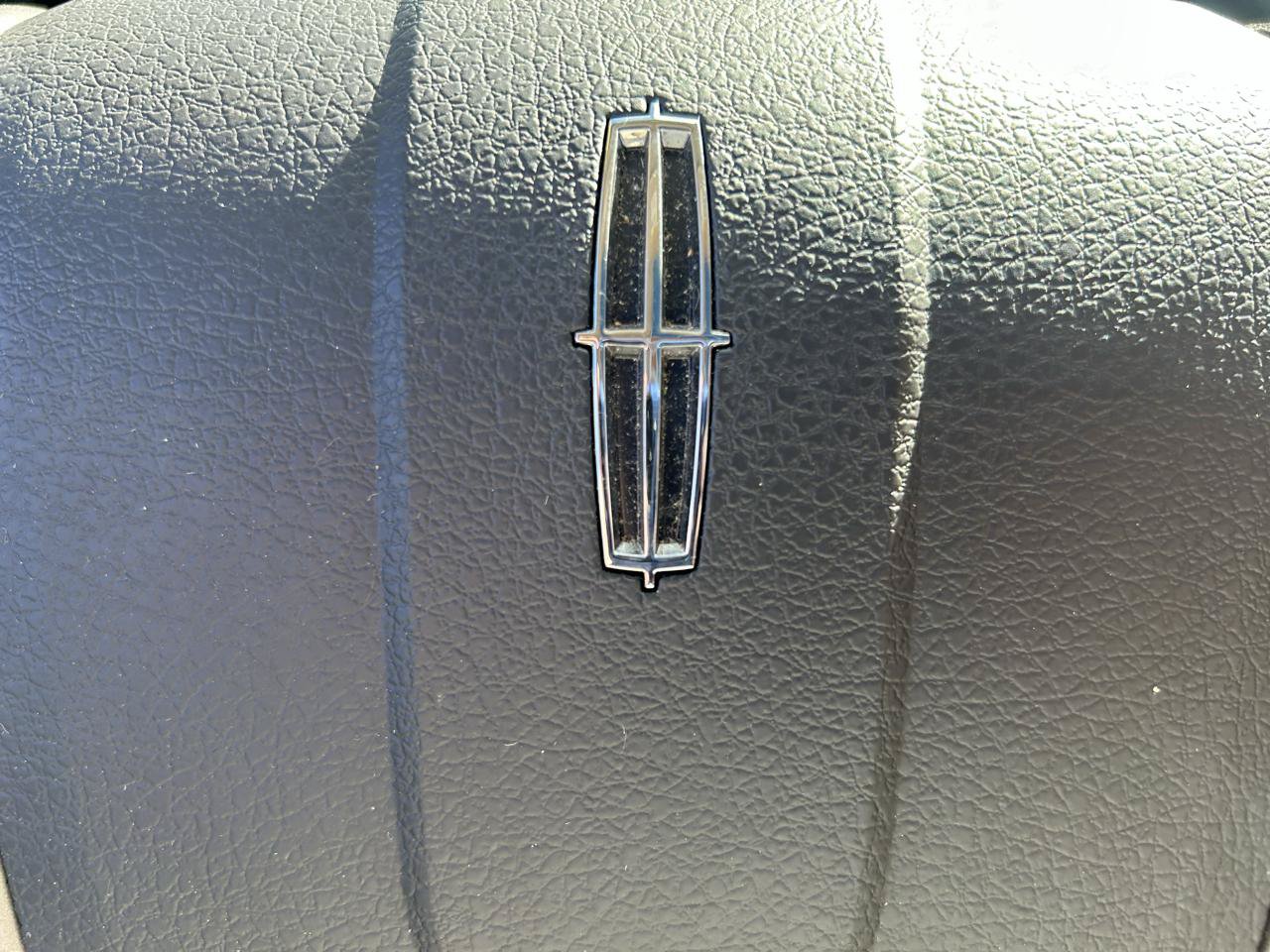 Used 2007 Lincoln MKX 2WD image 21