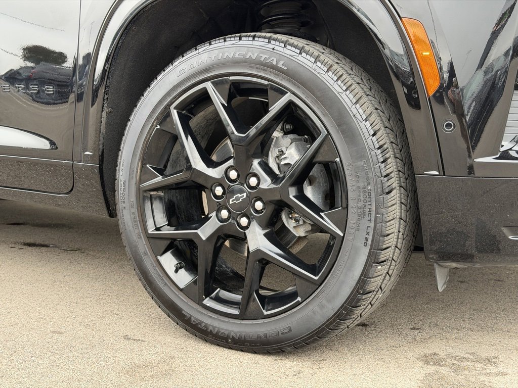 Used 2024 Chevrolet Traverse RS image 31