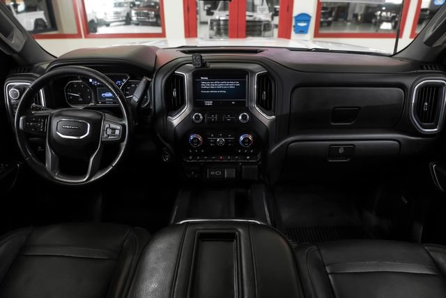 Used 2022 GMC Sierra 3500 Denali AWD/4WD image 15