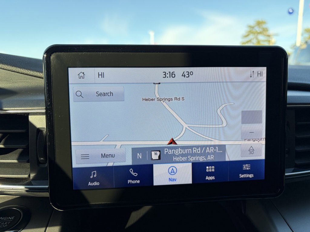 Used 2022 Ford Explorer XLT w/ Equipment Group 202A image 18