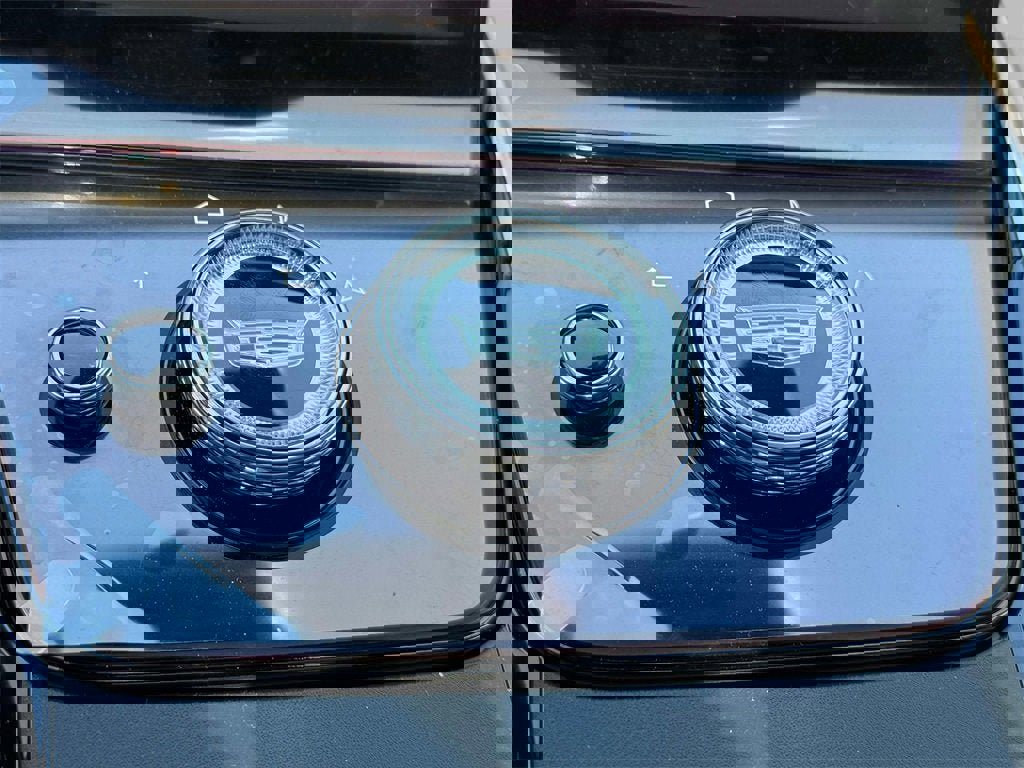 New 2025 Cadillac Escalade IQ Sport 2 w/ LPO, ONYX Package image 16