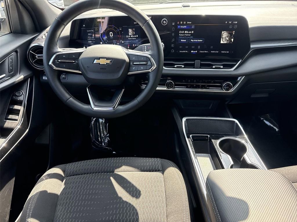 Used 2025 Chevrolet Equinox LT image 18