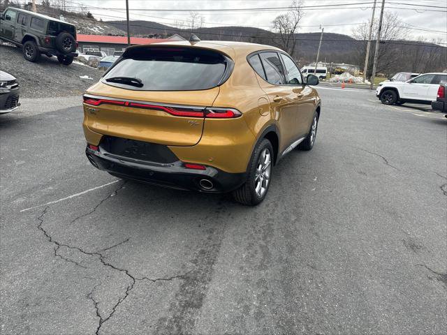 Certified 2024 Dodge Hornet R/T image 4