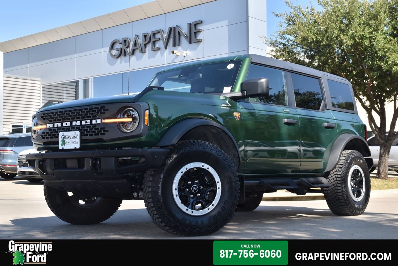 Certified 2023 Ford Bronco Badlands w/ Sasquatch Package AWD/4WD video 1