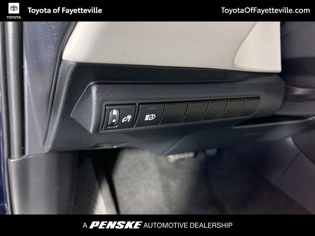 Certified 2022 Toyota Corolla LE image 24