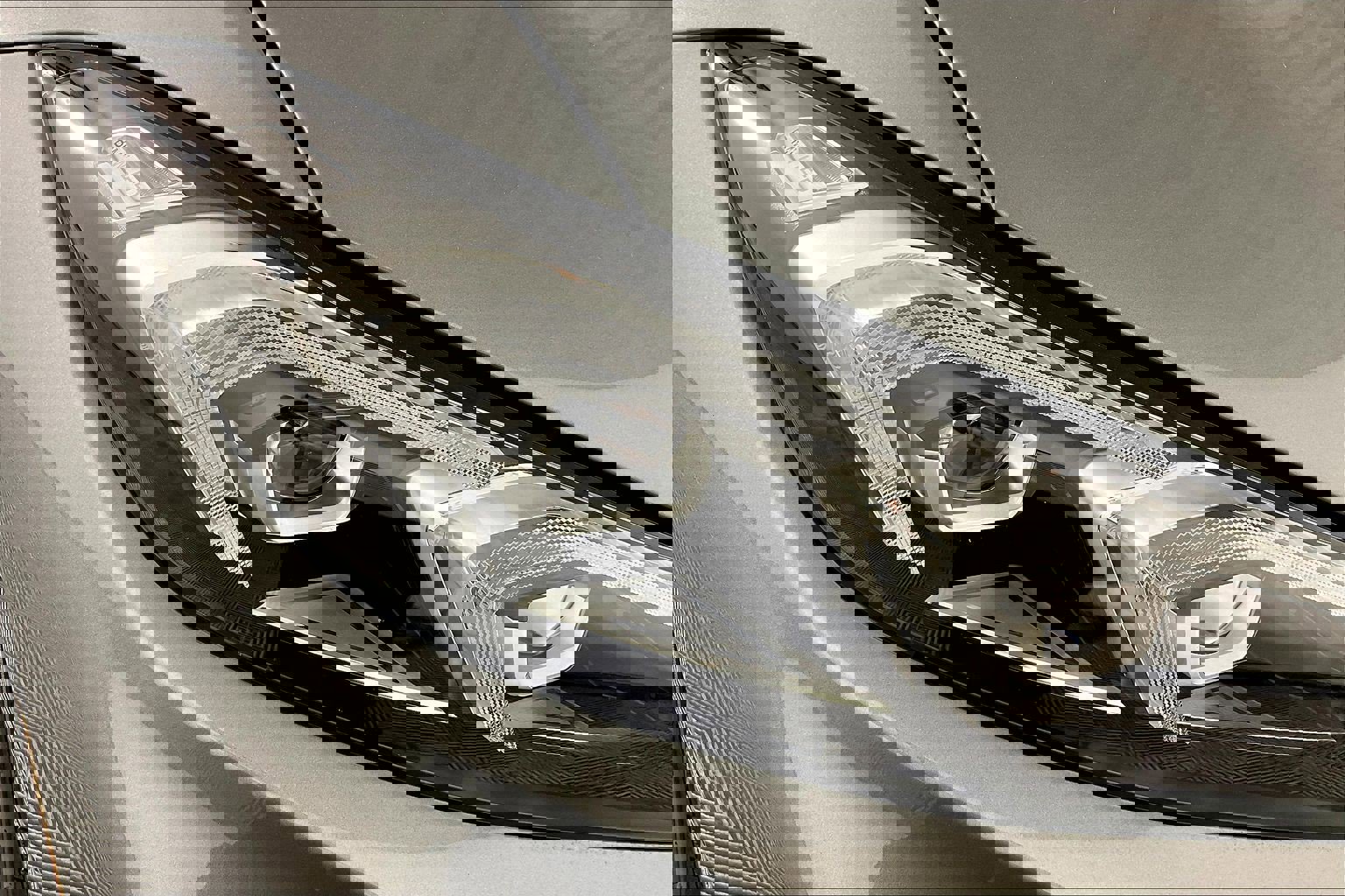 Certified 2025 BMW 330i xDrive Sedan w/ Convenience Package image 31