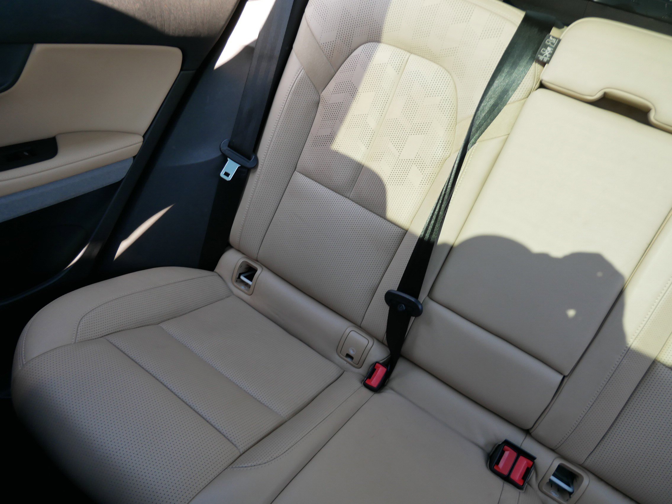 Used 2022 Polestar Polestar 2 w/ Plus Package image 12