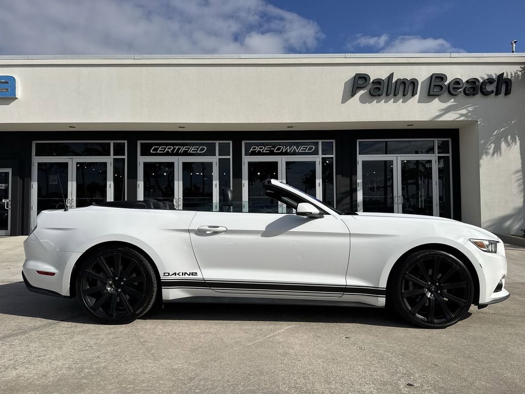 Used 2016 Ford Mustang Premium w/ Equipment Group 201A RWD image 23