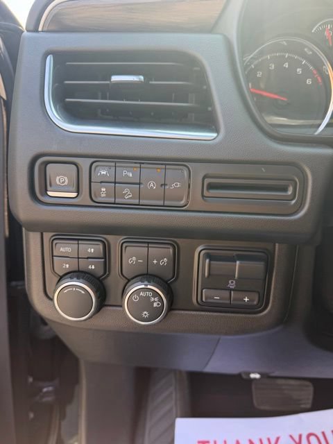 Used 2021 Chevrolet Tahoe Z71 w/ Z71 Signature Package AWD/4WD image 13