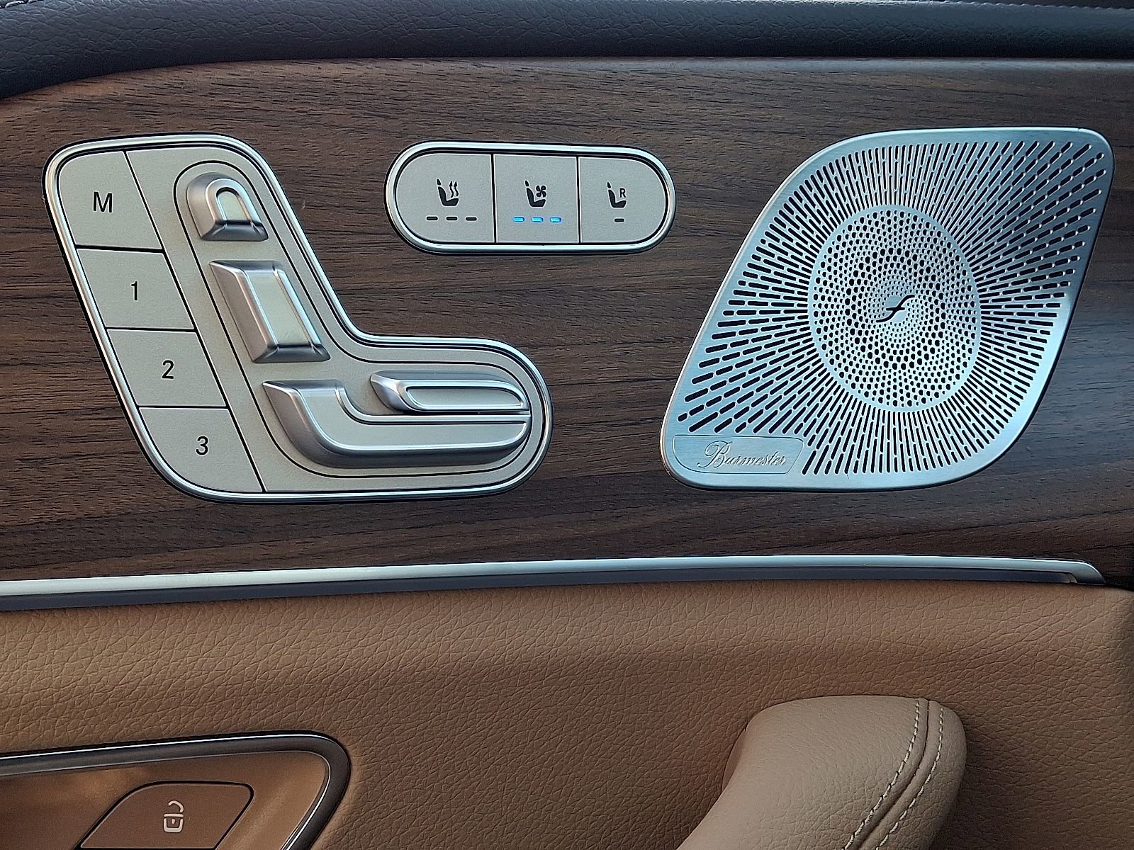 New 2026 Mercedes-Benz GLS 450 4MATIC image 17