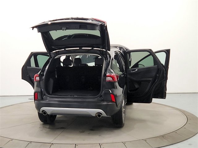 Used 2025 Ford Escape Platinum image 14
